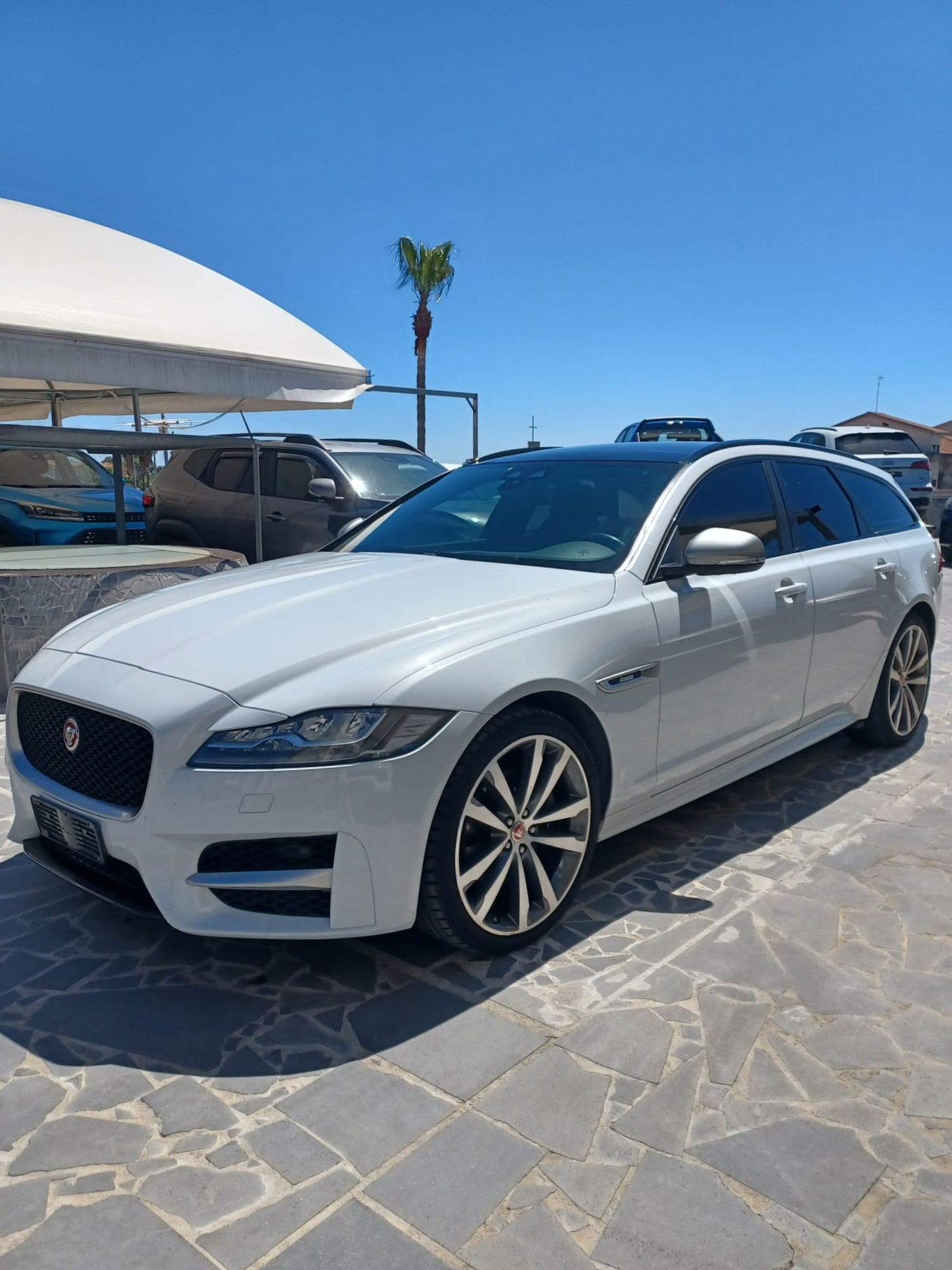 Jaguar XF Sportbrake 2.0 D 180 CV AWD R-Sport